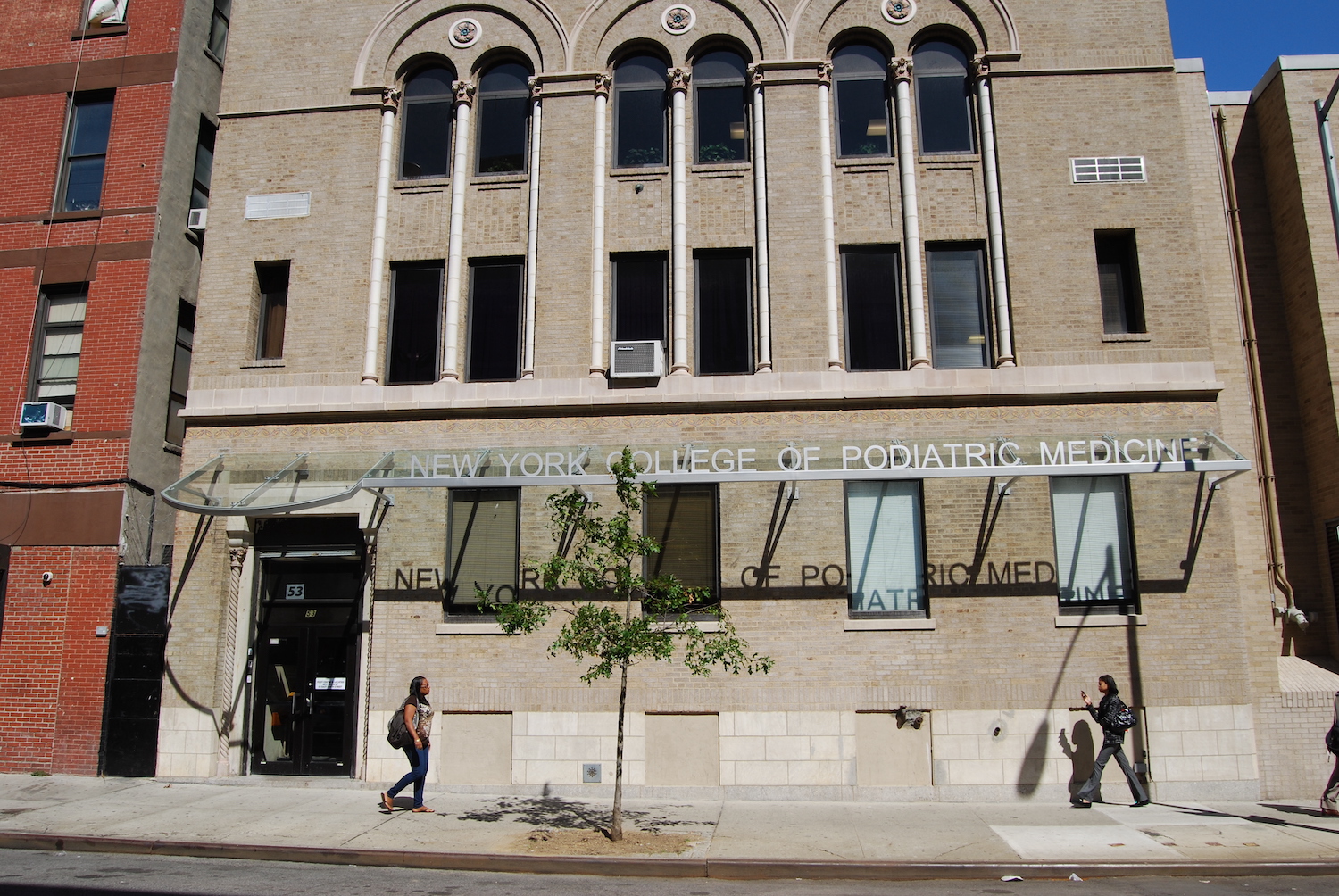 Exterior of New York College of Podiatric Medicine